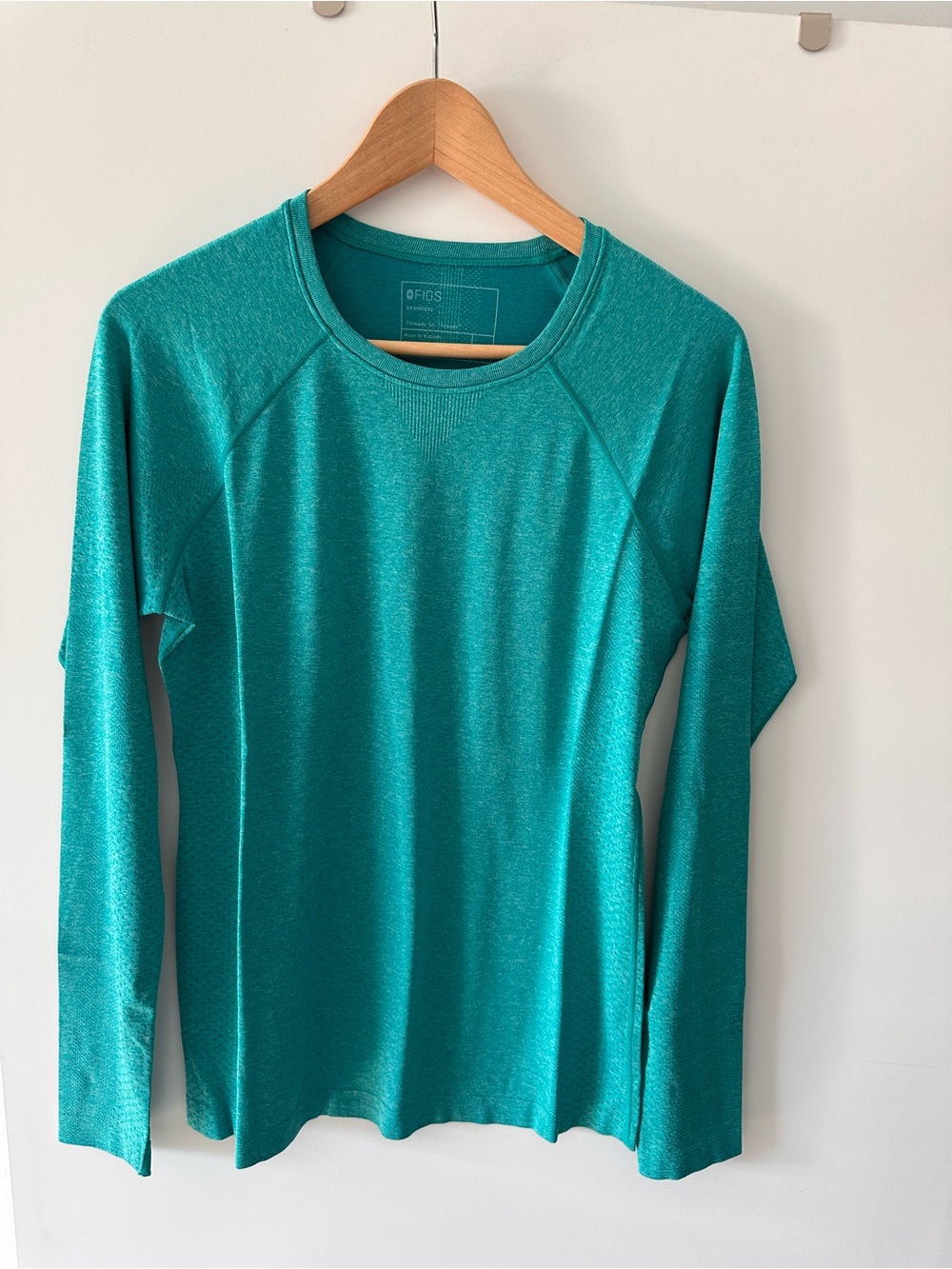 NWT FIGS Women's Underscrub Lagoon L